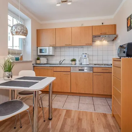 Waldstraße 12 * Heringsdorf (Usedom)